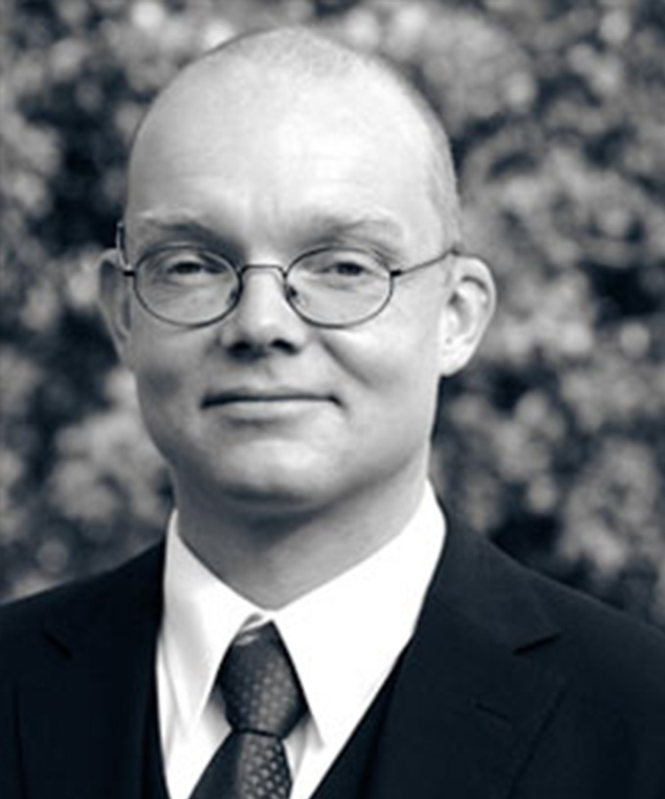 Dr. Patrick Schorsch